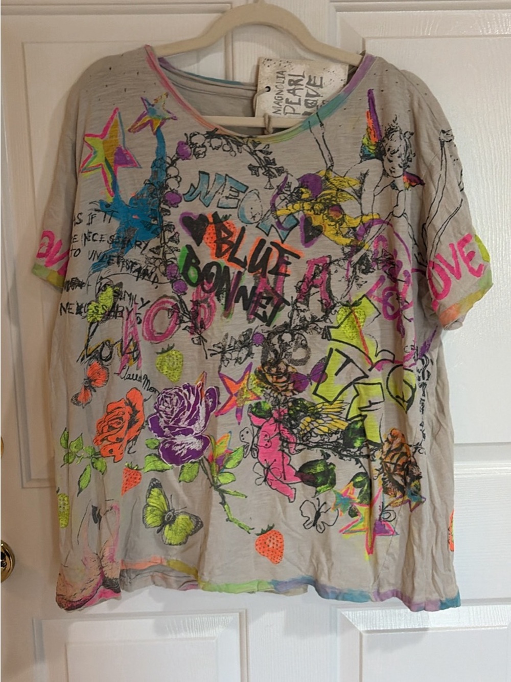 Magnolia Pearl Short Sleeve Graphic Tee - Beige with Neon Accents